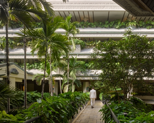 Hotel 18