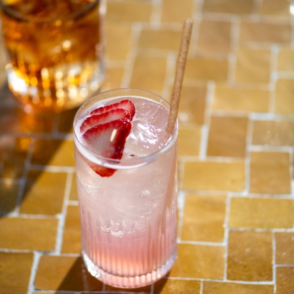 sipsip happy hour cocktail